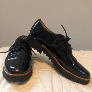 Women Oxfords